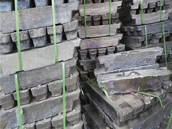 铅锭等有色金属